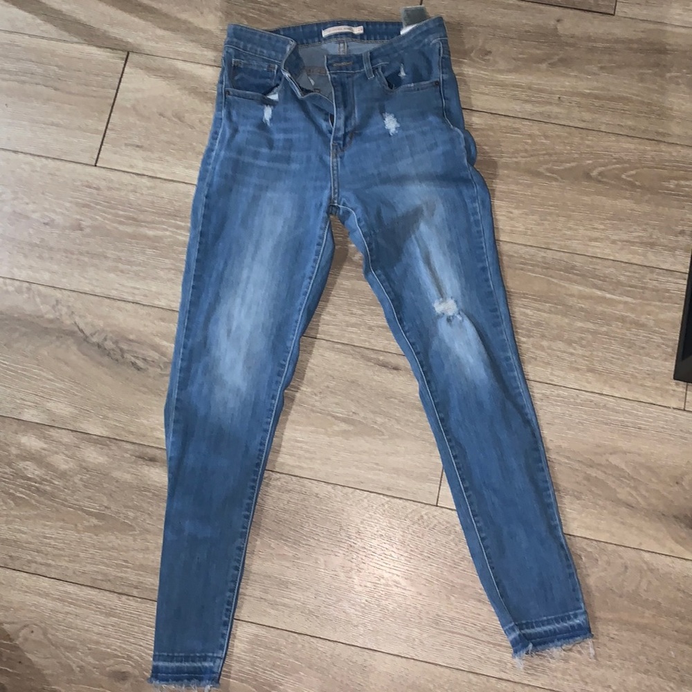 Levi Jeans. GUC. Sz 29